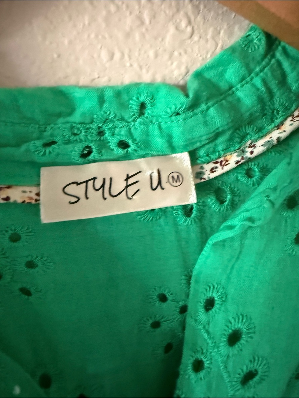 Women’s Green Eyelet Button-Down Shirt - Picture 3 of 7